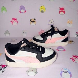 Puma Kids Rebound Joy Low Sneakers - Black/White/Pink - Size 1 C